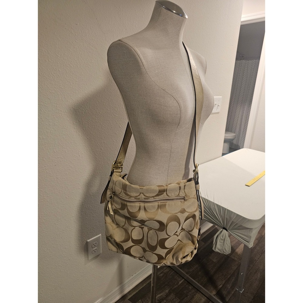Coach Medium Crossbody Bag Tan Signature Jacquard F15067